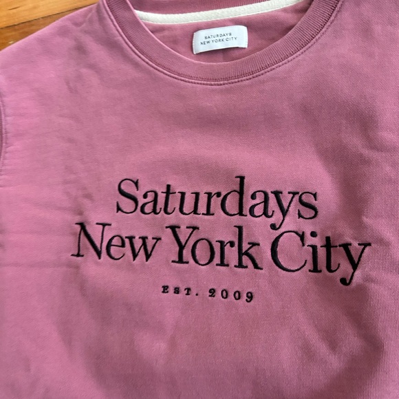 ☀️3/$25 Saturdays NYC Bowery Miller Standard Crew sweatshirt in a mauve large - Picture 4 of 11
